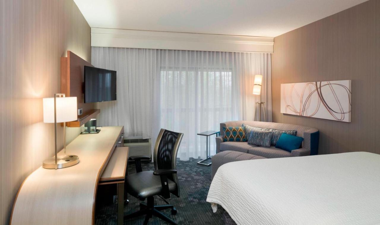 Courtyard By Marriott Scranton Montage Mountain Hotel Moosic Bagian luar foto