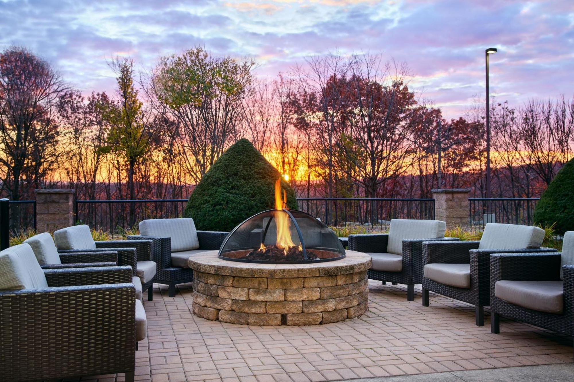 Courtyard By Marriott Scranton Montage Mountain Hotel Moosic Bagian luar foto