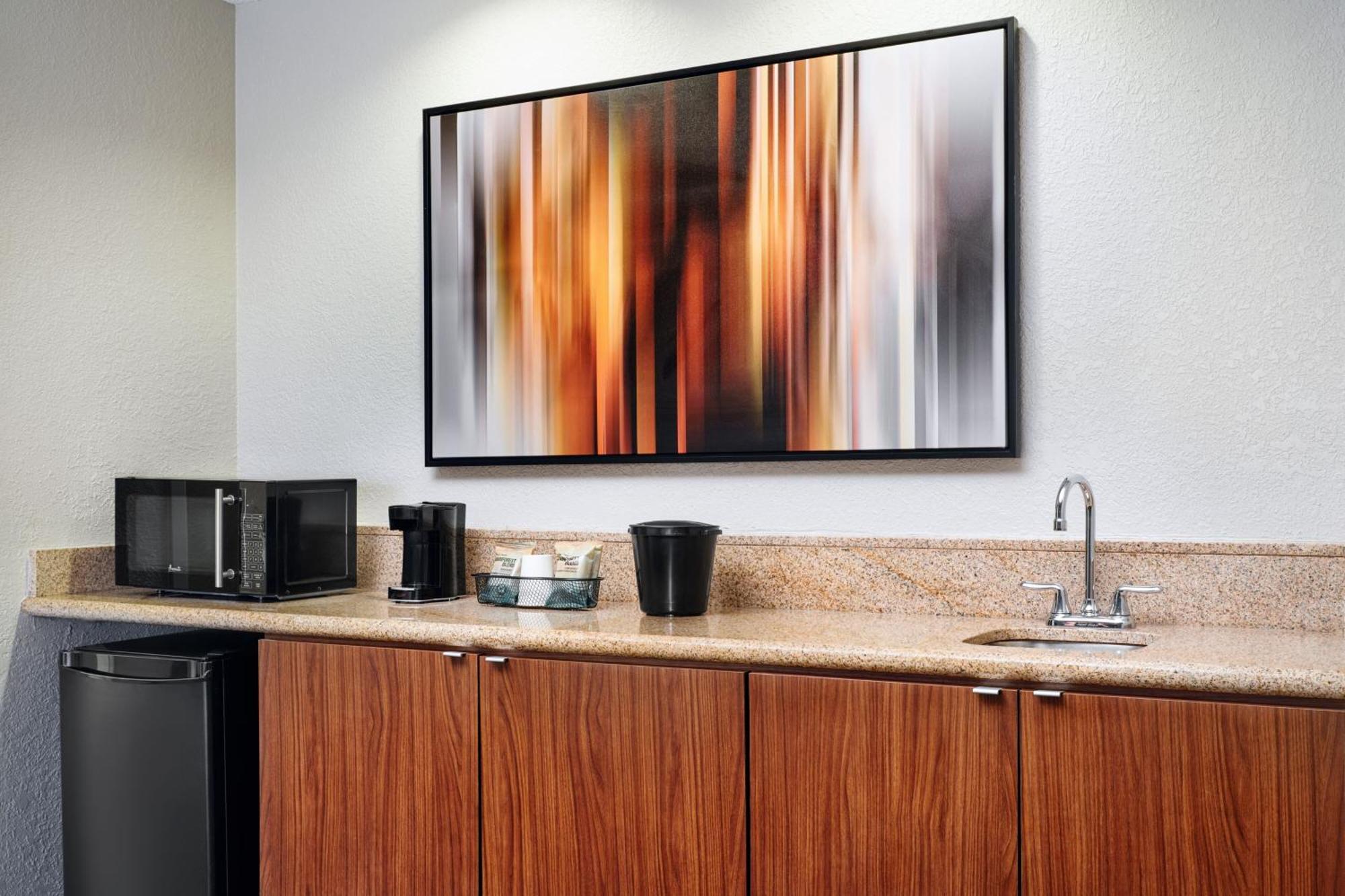 Courtyard By Marriott Scranton Montage Mountain Hotel Moosic Bagian luar foto